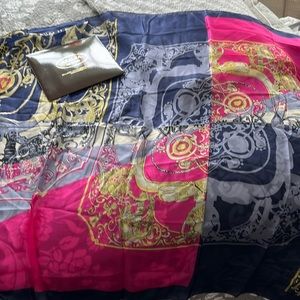 Beautiful Silk scarf from Italy. Brand new in packaging